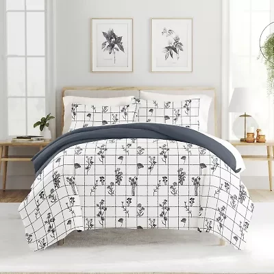 Casual Comfort Flower Field Pattern Oversized Reversible Duvet Cover Set