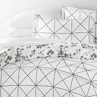 Casual Comfort Edgy Flowers Pattern Oversized Reversible Duvet Cover Set