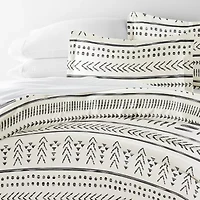 Casual Comfort Arrow Dreams Patterned Duvet Cover Set