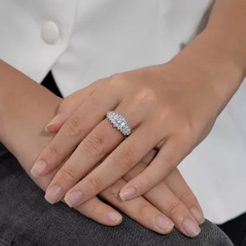 Diamonart Womens Cubic Zirconia Sterling Silver Cluster Cocktail Ring