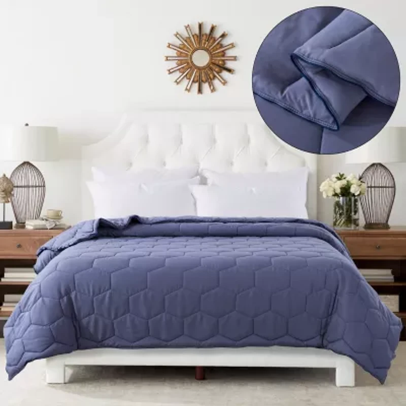 St. James Home Honeycomb Color Contrast Stitch Down Alternative Blanket