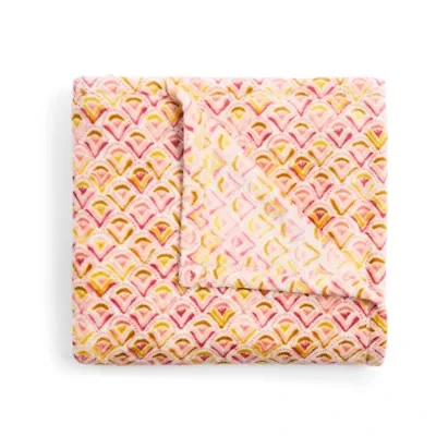 Distant Lands Tawny Scallop Throw