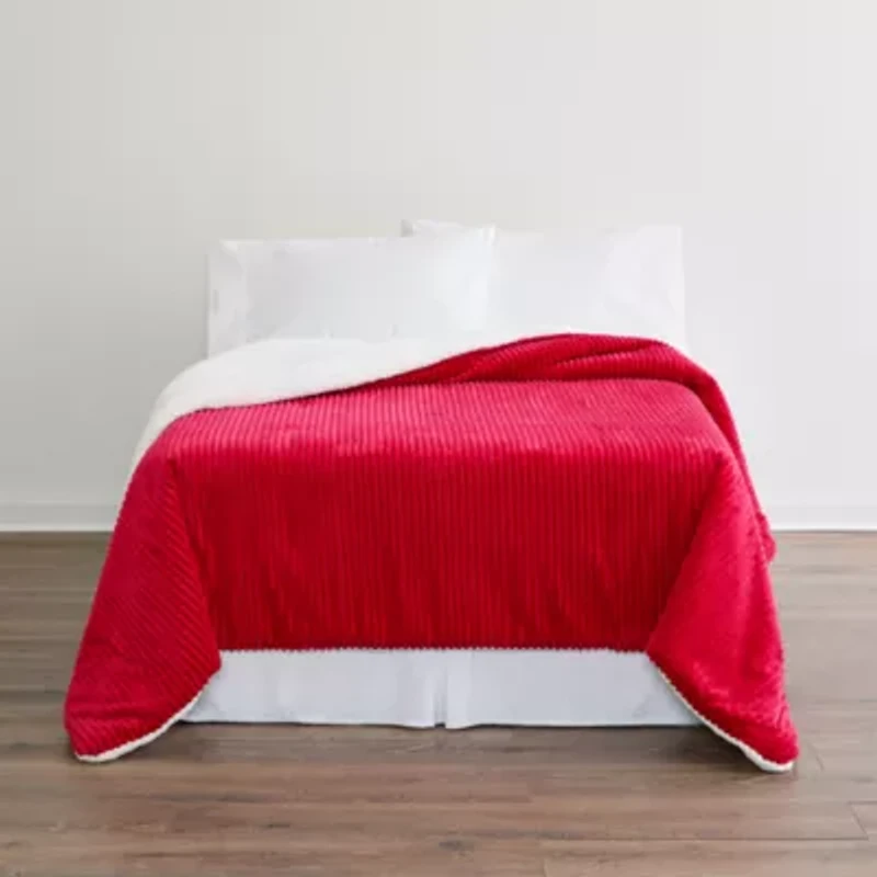 North Pole Trading Co. Ribbed Mink To Sherpa Reversible Comforter