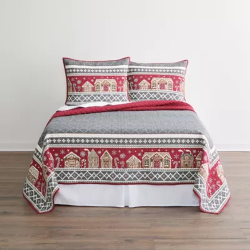 North Pole Trading Co. Gingerbread House Quilt Set