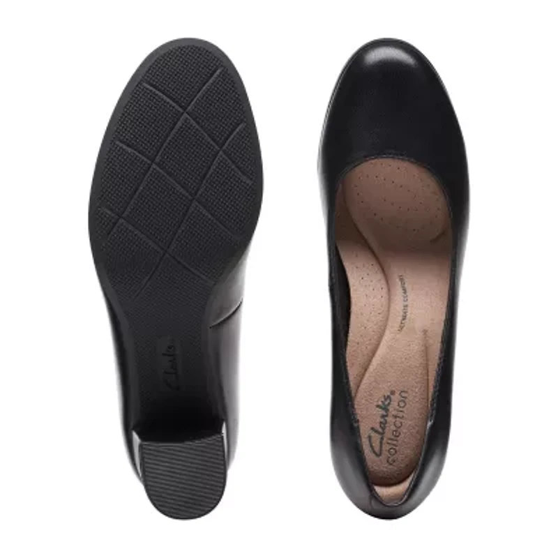 Clarks Bayla Skip Womens Round Closed Toe Block Heel Pumps