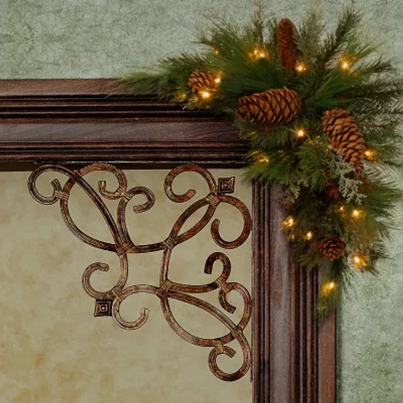 National Tree Co. White Pine Corner Swag Christmas Yard Art