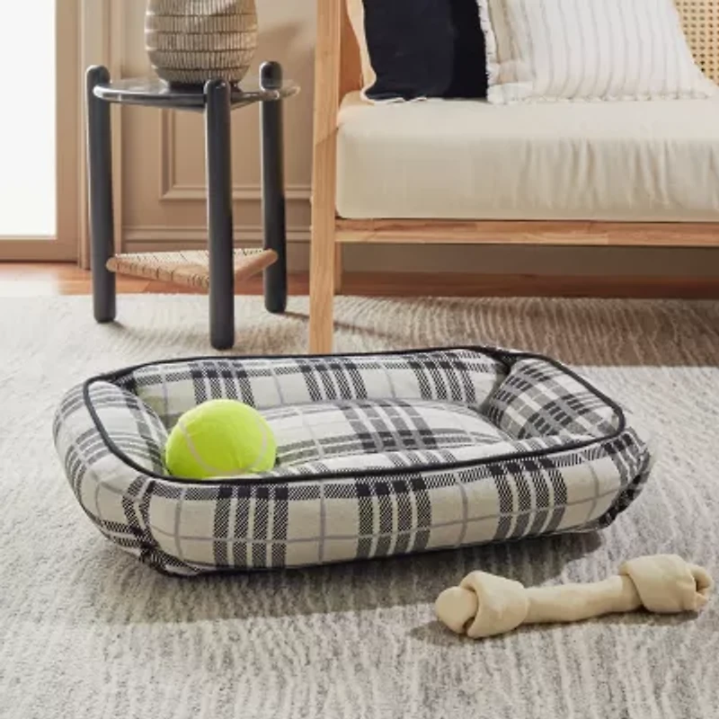 Safavieh Adair Pet Bed