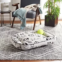 Safavieh Kaiser Pet Bed