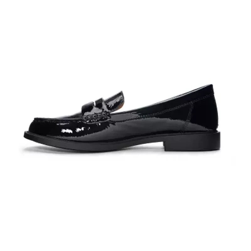 CL by Laundry Beloved Womens Moc Closed Toe Loafers
