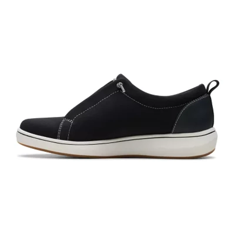 Clarks Breeze Sky Womens Round Slip-On Shoe