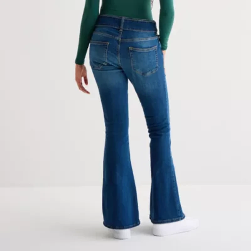 Arizona - Juniors Womens Low Rise Flare Leg Jean