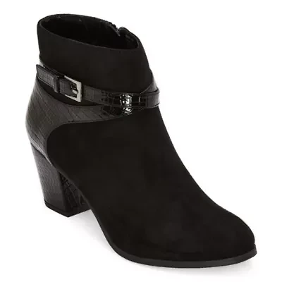 east 5th Womens Ulan Block Heel Booties