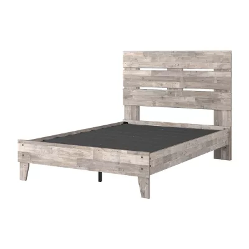 Signature Design by Ashley® Calverson Queen Panel Platform Bed