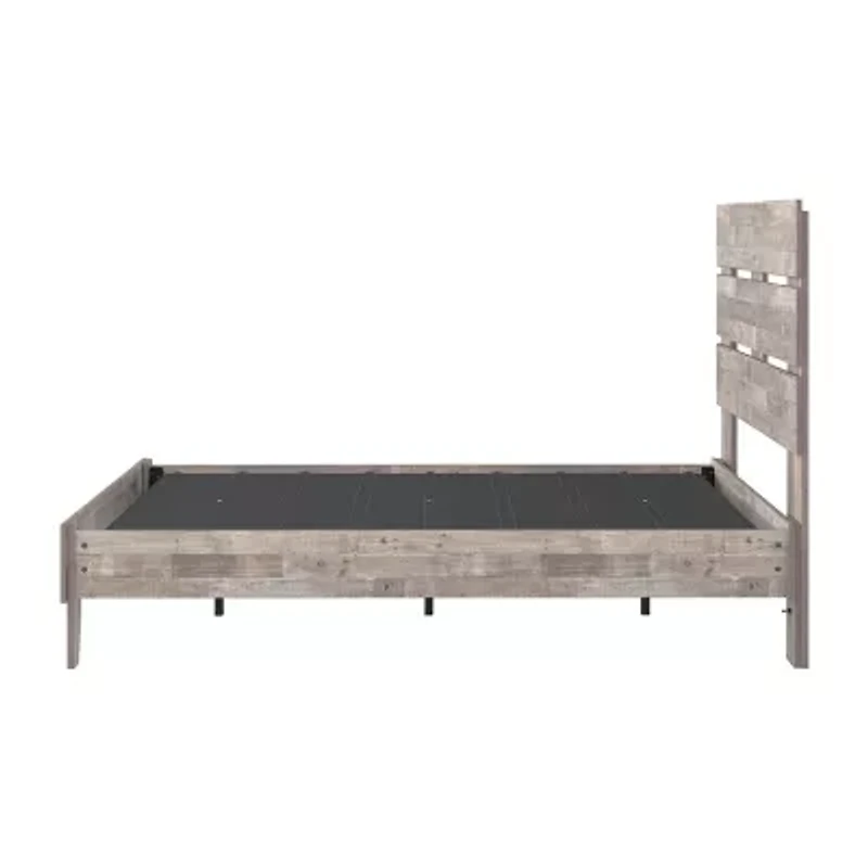 Signature Design by Ashley® Calverson Queen Panel Platform Bed
