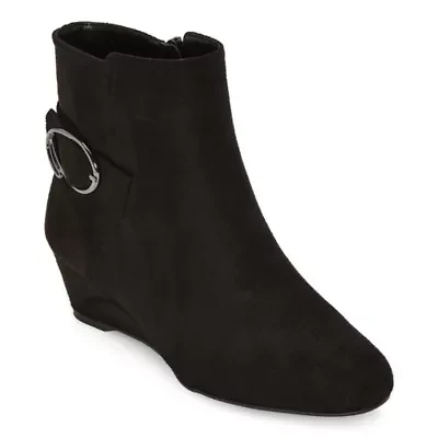 east 5th Womens Roland Wedge Heel Booties