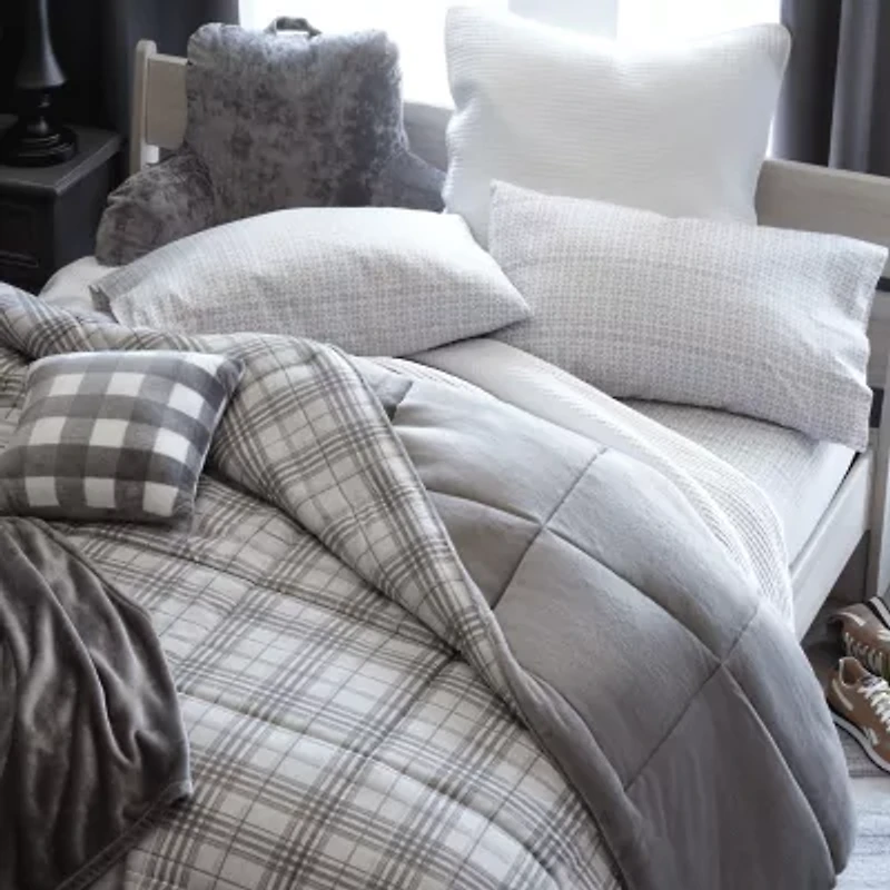 Home Expressions Plush Ultra Soft Down Alternative Reversible Comforter