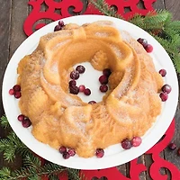 Nordicware Holiday Wreath Bundt Pan