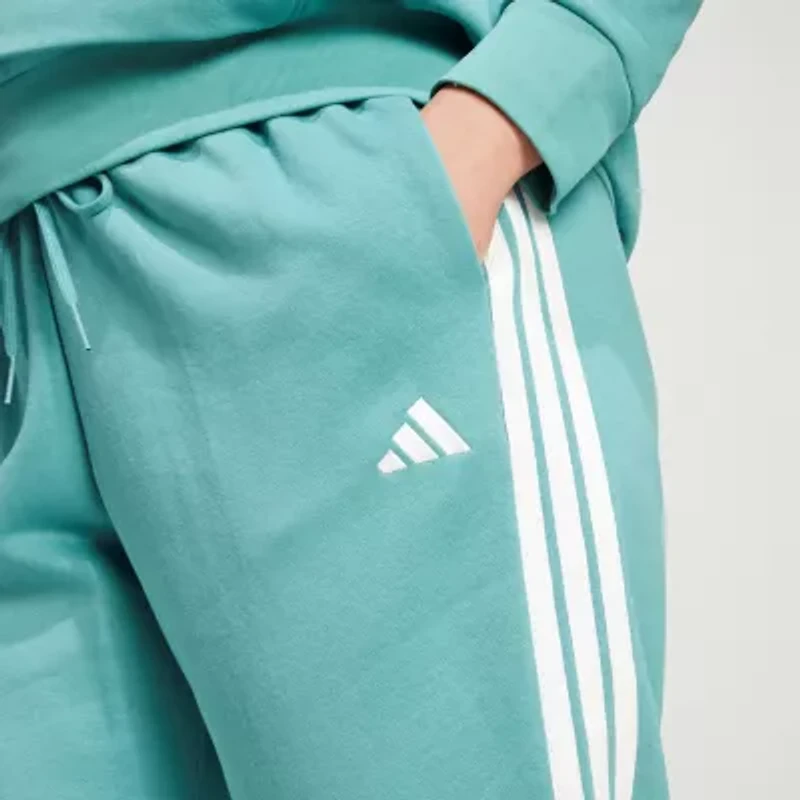 adidas Essentials 3 Stripes Fleece Jogger (Plus Size)