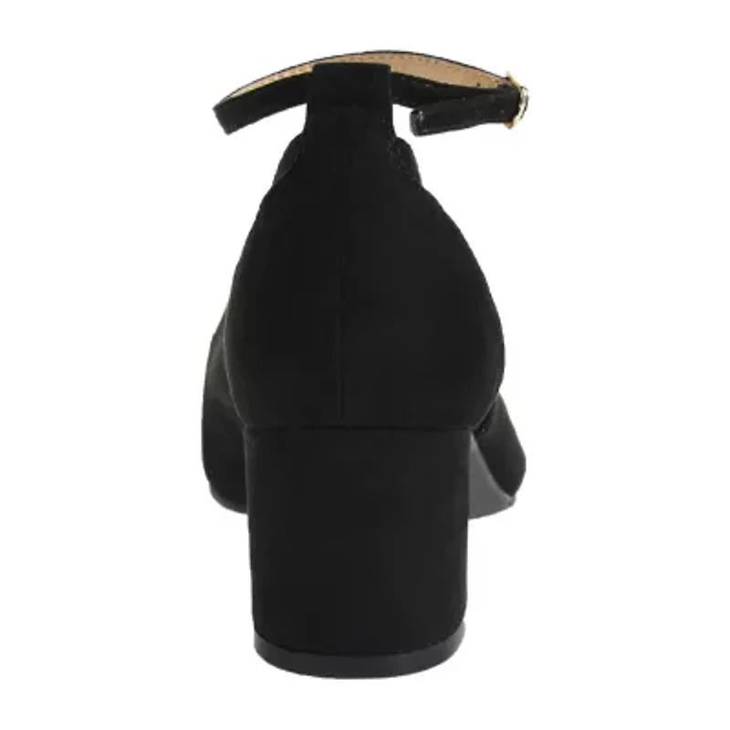 CL by Laundry Adorable Womens Almond Closed Toe Block Heel Pumps