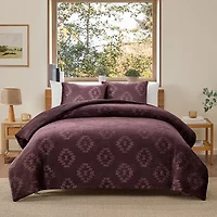 Bearpaw Kingvale Flannel Embossed 3-pc. Comforter Set