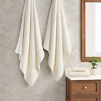 Bearpaw Bath Towel