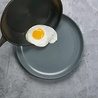 Smith & Clark Pre-Seasoned Cast Iron 12" Skillet with Assist Handle