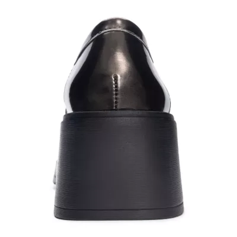 Dirty Laundry Thing Womens Moc Closed Toe Slip-On Shoe