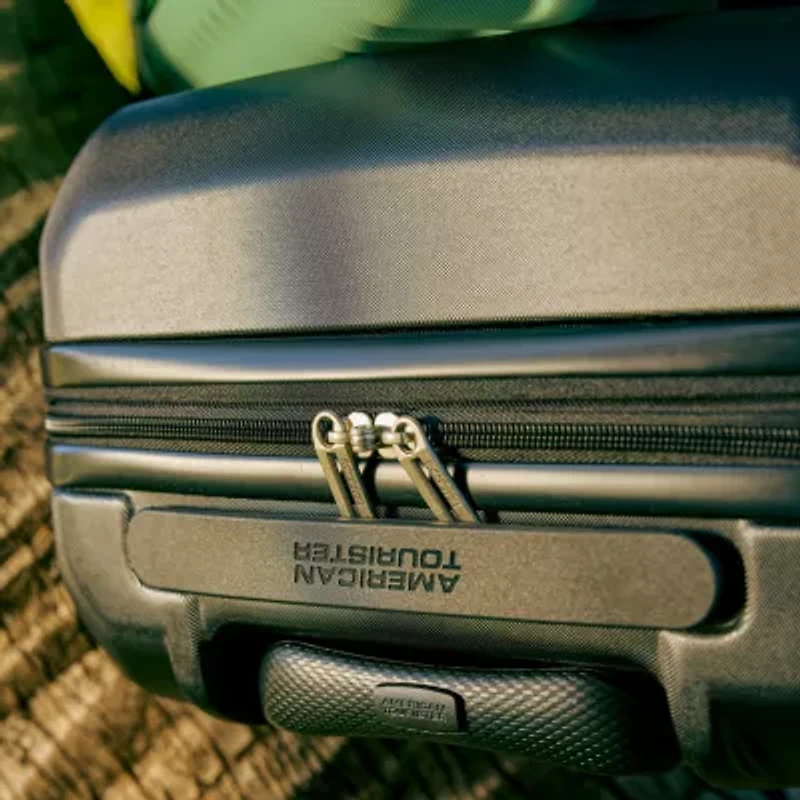 American Tourister Stratum 3.0 24" Hardside Expandable Luggage