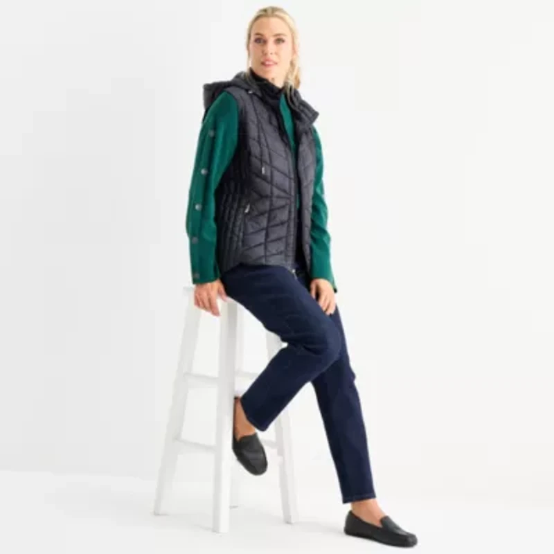 Liz Claiborne Womens Lightweight Puffer Vest