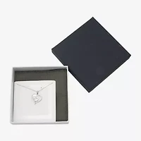 Diamonart Womens Cubic Zirconia Sterling Silver Heart 18 Inch Pendant Necklace