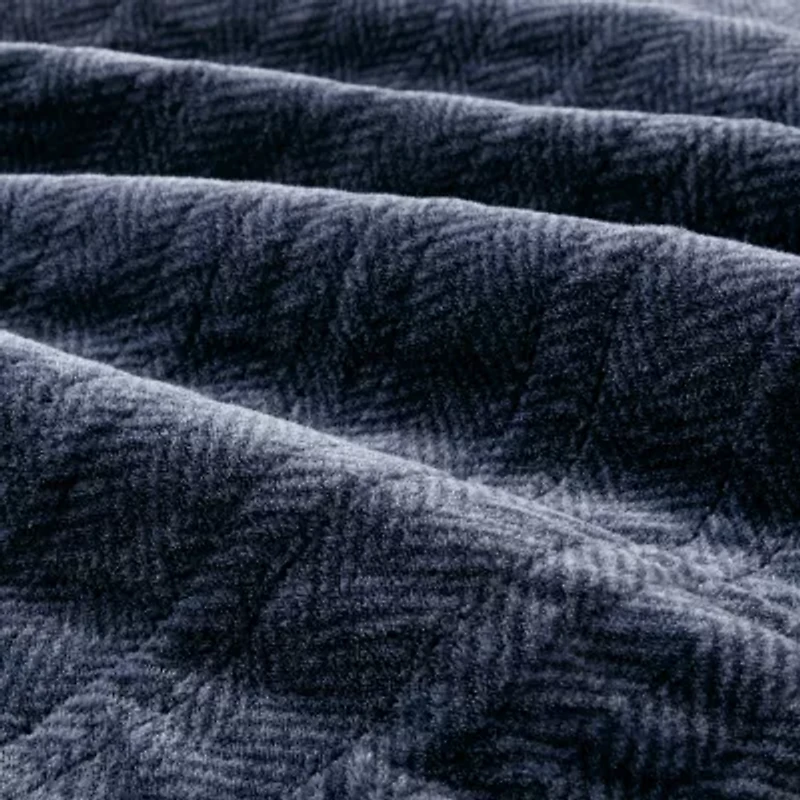 Beautyrest Plush Faux Sherpa Heated Throw