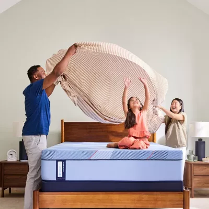 Sealy Posturepedic Fairholt 13" Hybrid Medium Tight Top - Mattress Only