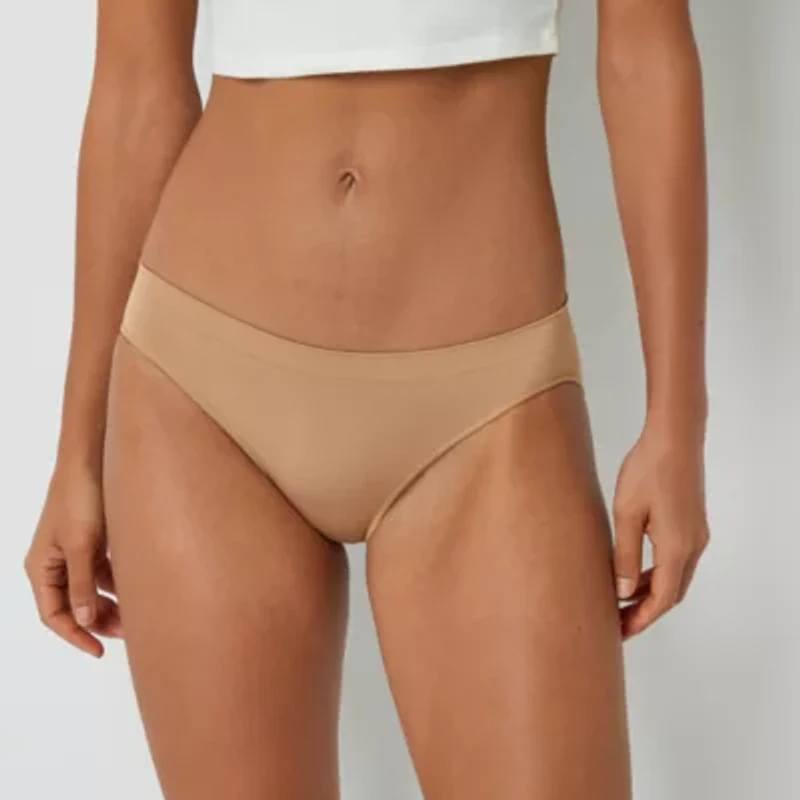Ambrielle Seamless Bikini Panty