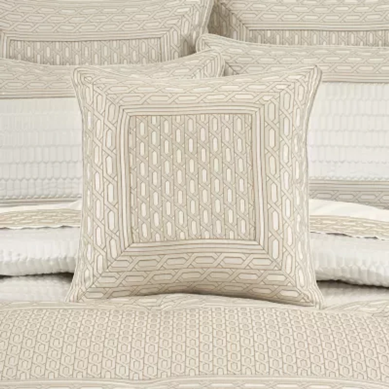 Queen Street Melbourne Square Throw Pillow