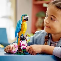 Creator Exotic Parrot Building Toy Set (253 Pieces)