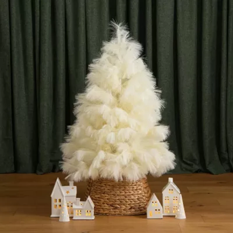 Nearly Natural 4ft Artificial Off-White Pampas Grass 4 Foot Christmas Tree