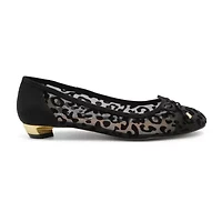 Charles David Maize Womens Cap Closed Toe Flat Heel Pumps