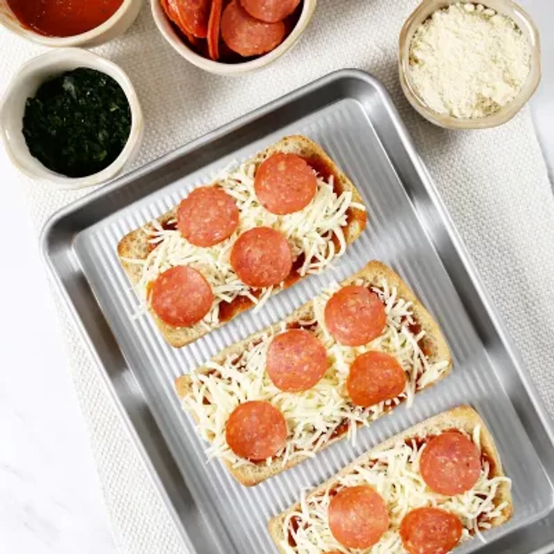 USA Pan 9"x13" Non-Stick Quarter Sheet Pan