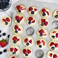 USA Pan 24-Cup Non-Stick Mini Muffin Pan