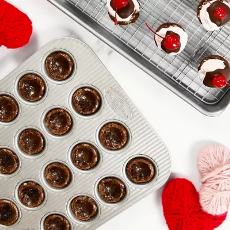 USA Pan 24-Cup Non-Stick Mini Muffin Pan