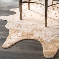 nuLoom Iraida Faux Cowhide Rectangular Rug