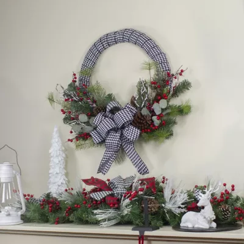 Northlight Houndstooth And Berry Wreath
