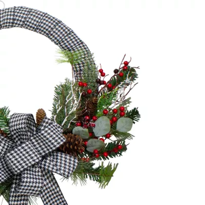 Northlight Houndstooth And Berry Wreath