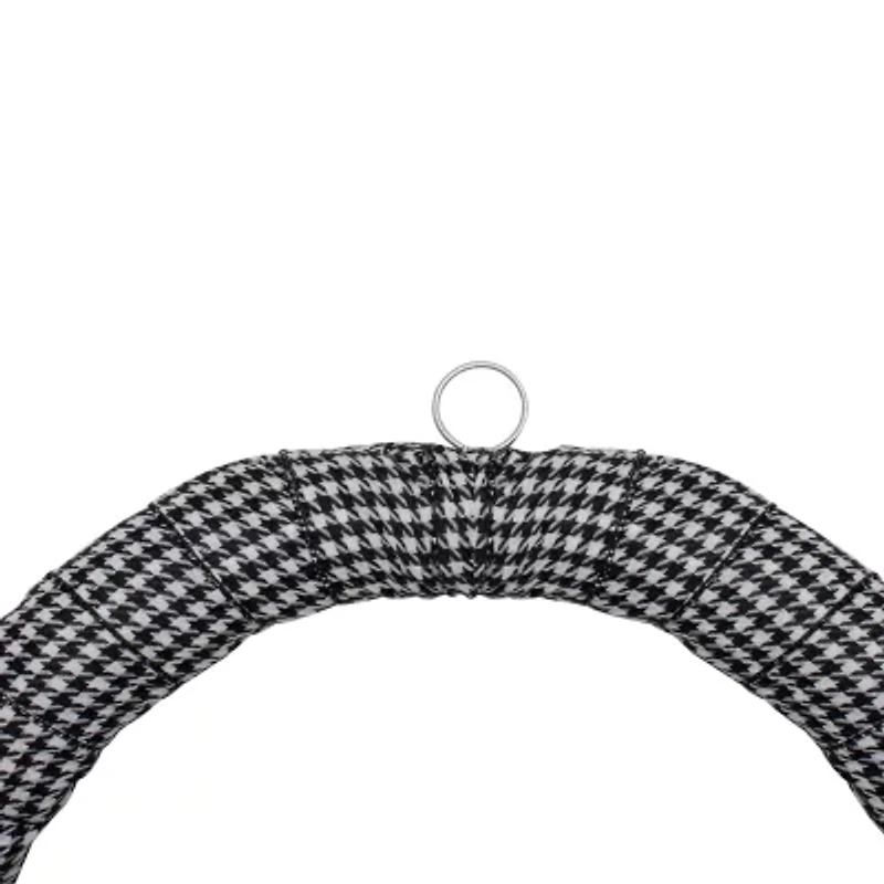 Northlight Houndstooth And Berry Wreath