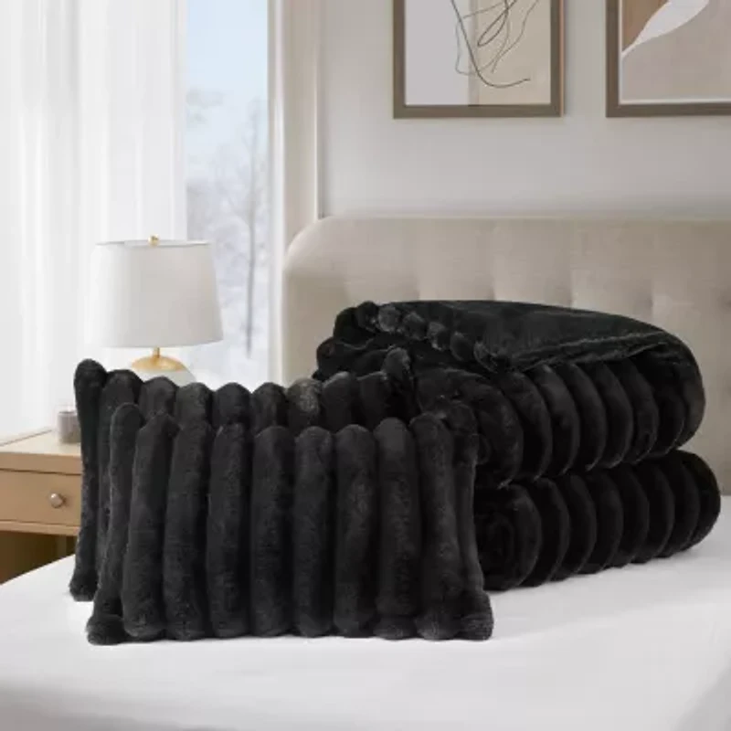 Madison Park Dahlia Faux Fur 3-pc. Midweight Comforter Set