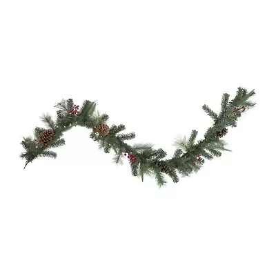 Northlight Berry Pre-Lit Christmas Indoor Garland
