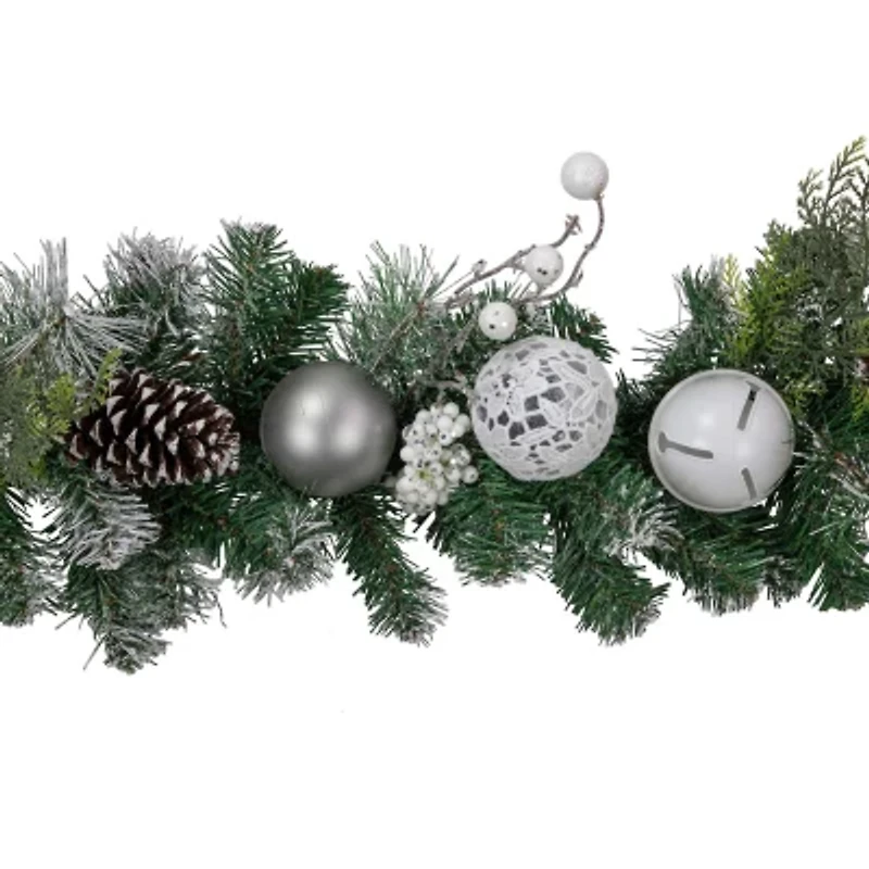 Northlight Pine Frosted Unlit Christmas Indoor Garland