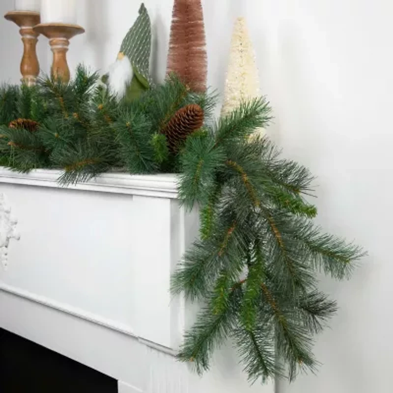 Northlight Pine And Pine Cones Christmas Indoor Garland