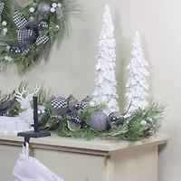 Northlight Berries And Plaid Bows  Unlit Christmas Indoor Garland