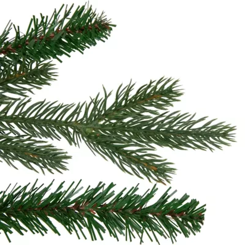 Northlight Grande Spruce Christmas Indoor Garland